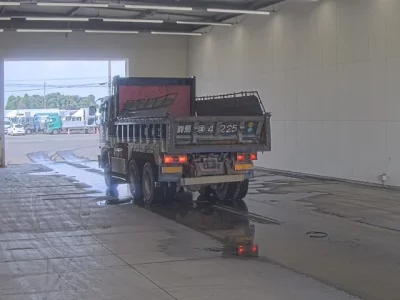 Hino PROFIA