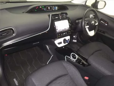 Toyota PRIUS PHV