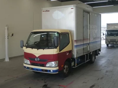 Hino DUTRO