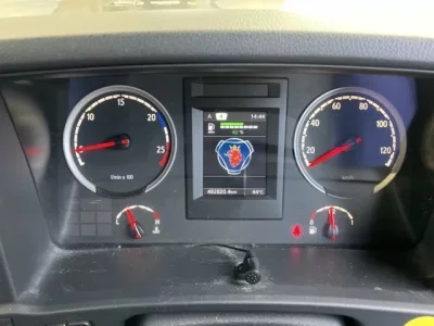 Hino TRUCK