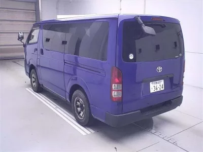 Toyota REGIUS ACE VAN