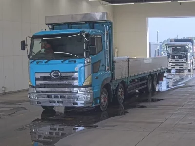 Hino PROFIA