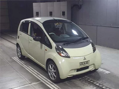 Mitsubishi I