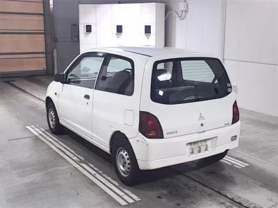 Mitsubishi MINICA