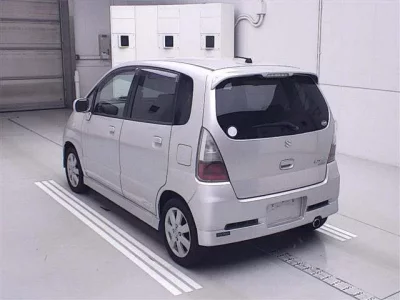 Suzuki MRWAGON