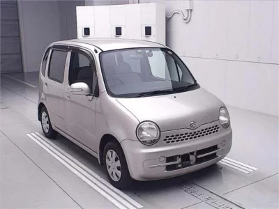 Daihatsu MOVE LATTE