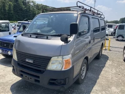 Isuzu COMO