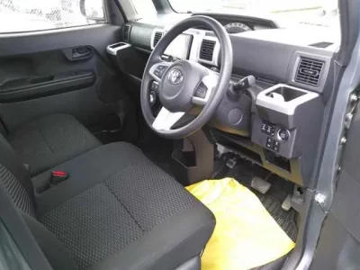 Toyota PIXIS MEGA