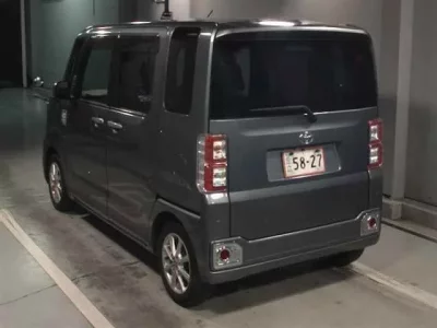 Toyota PIXIS MEGA