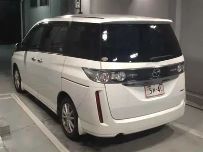 Mazda BIANTE