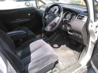 Nissan TIIDA LATIO