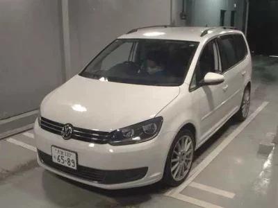 Volkswagen GOLF TOURAN