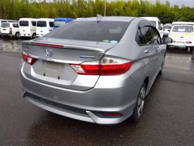 Honda GRACE