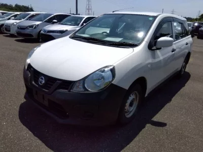 Nissan AD