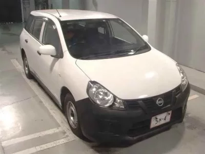 Nissan AD