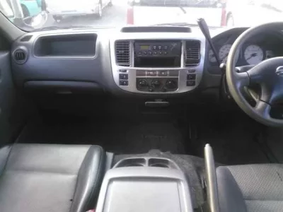 Nissan CARAVAN VAN