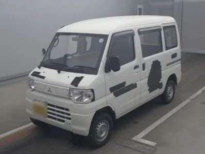 Mitsubishi MINICAB MIEV
