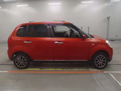 Mazda VERISA