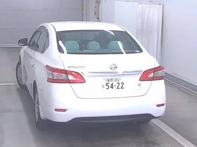 Nissan SYLPHY