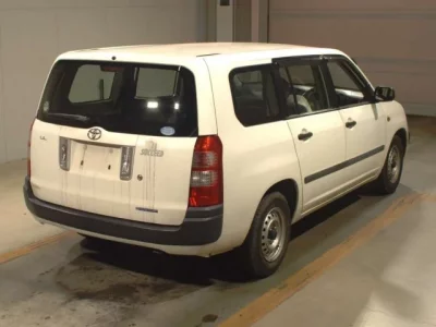 Toyota SUCCEED