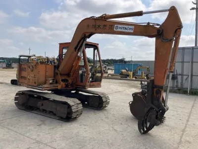 HITACHI UH025-7