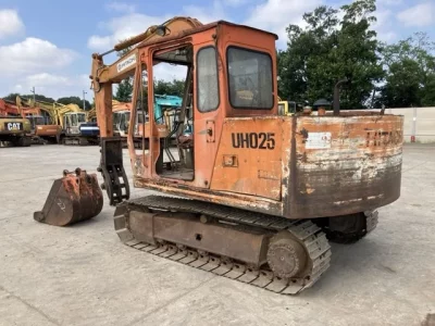 HITACHI UH025-7