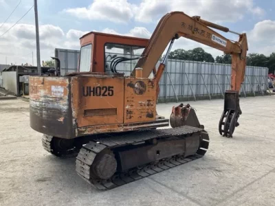 HITACHI UH025-7