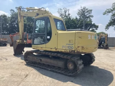 KOMATSU PC120-6