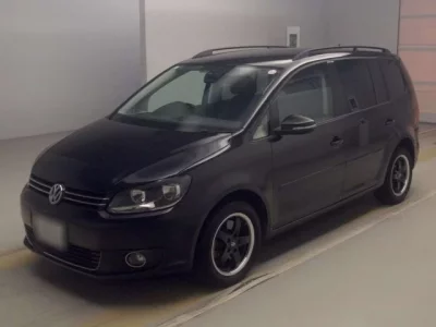 Volkswagen GOLF TOURAN
