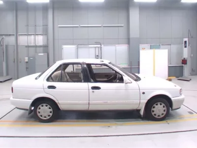 Nissan SUNNY