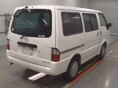 Mazda BONGO VAN