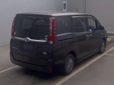 Toyota ESQUIRE