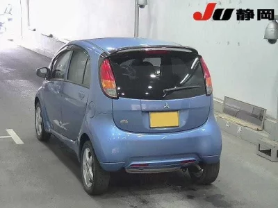 Mitsubishi I