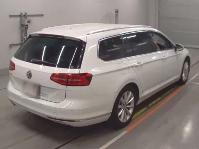 Volkswagen PASSAT VARIANT