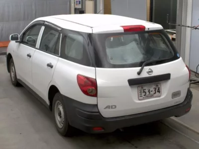 Nissan AD