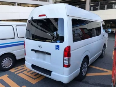 Toyota REGIUS ACE VAN