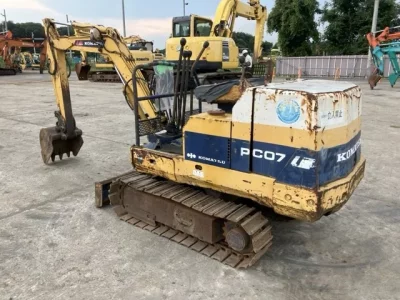 KOMATSU PC07-1
