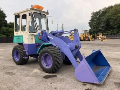KOMATSU WA40-2