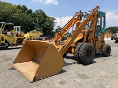 KOMATSU SD25-3