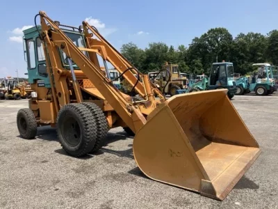 KOMATSU SD25-3