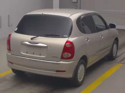 Daihatsu STORIA