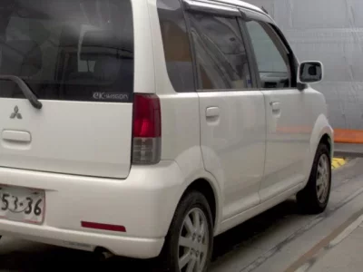 Mitsubishi EK WAGON