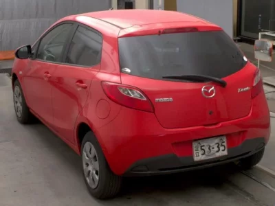 Mazda DEMIO