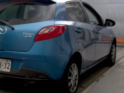 Mazda DEMIO