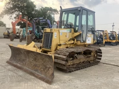 KOMATSU D31P-20E