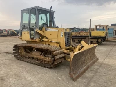 KOMATSU D31P-20E
