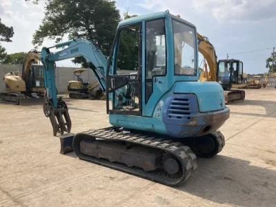KUBOTA K-040