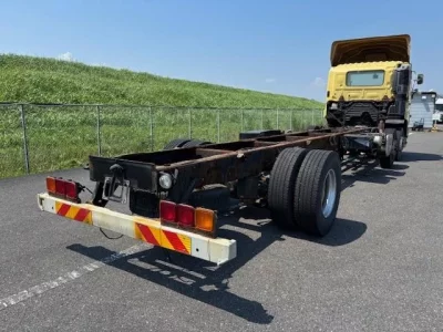 Hino TRUCK