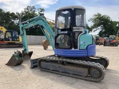 KOMATSU PC40FR-2