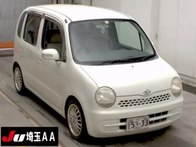 Daihatsu MOVE LATTE